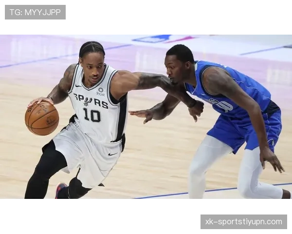 德罗赞中距离单打效率领跑后卫，改变对手防守策略