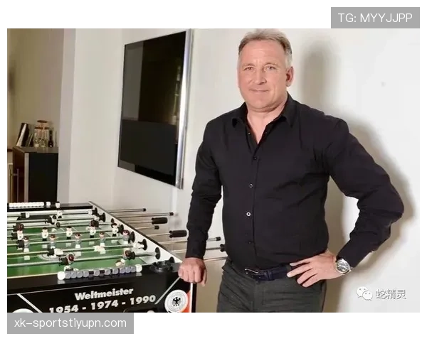 拉菲尼亚家的狗吃的都比我一个月工资高