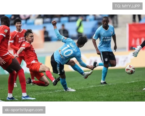 克雷桑一拿球就亮灯，山东泰山进攻却越踢越单薄，关键战能力受到检验