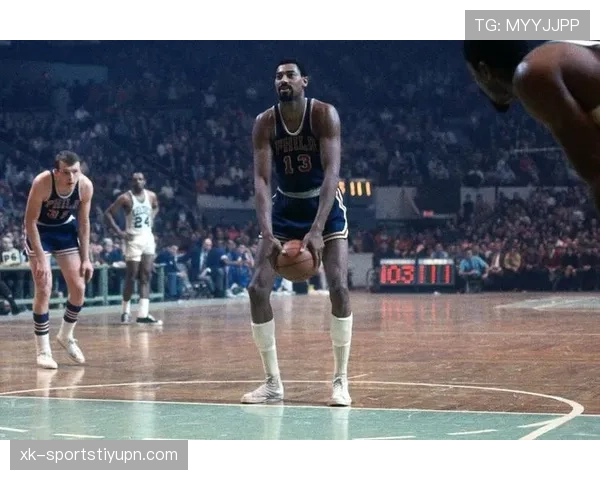 张伯伦内线统治力如何改变76人战术体系