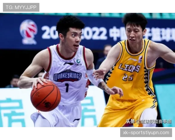 朗多无球策应改变进攻节奏，组织效率领跑后卫